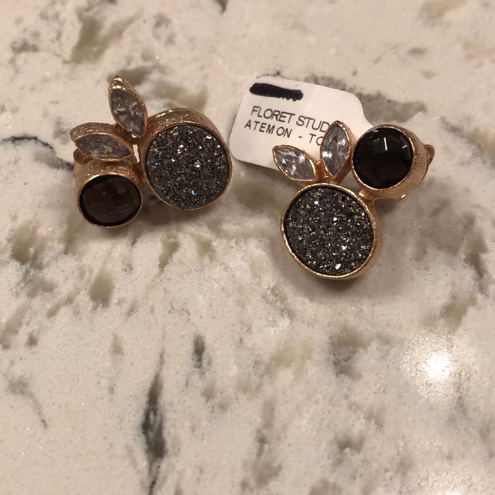 Floret Stud Earrings